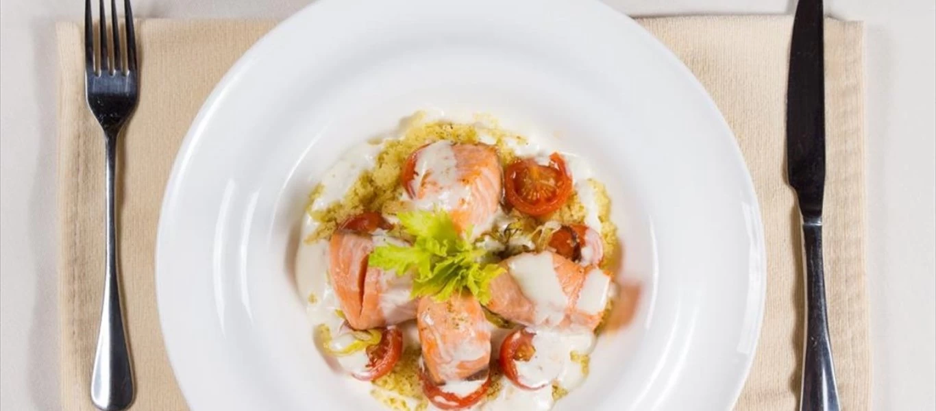 Με αυτούς τους πέντε τρόπους θα μειώσετε τις μερίδες σας χωρίς να πεινάσετε